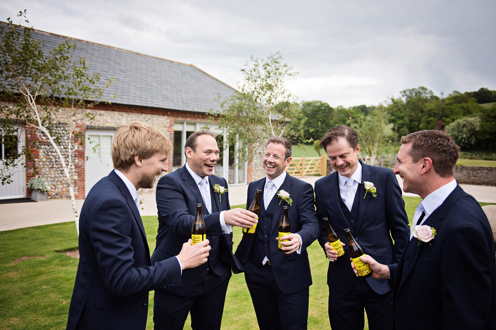 groomsmen, celebratory drink, wedding beers, wedding cheers