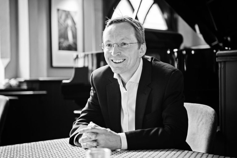 Corporate Headshots (9 of 16)