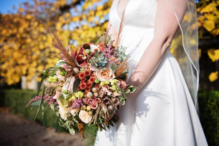 Calcot-Manor-_-Helen-&-Russel-_-Blooming-Photography-(63-of-102)