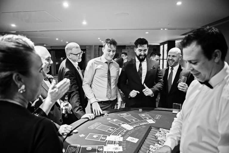 Calcot-Manor-_-Helen-&-Russel-_-Blooming-Photography-(94-of-102)