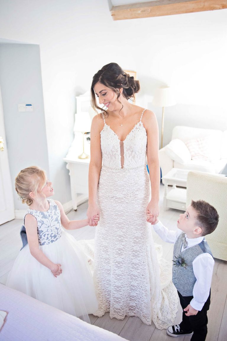 Owlpen Manor Georgie & Steven Wet Wedding (9 of 83)