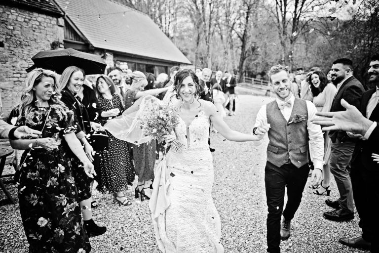 Owlpen Manor Georgie & Steven Wet Wedding (23 of 83)
