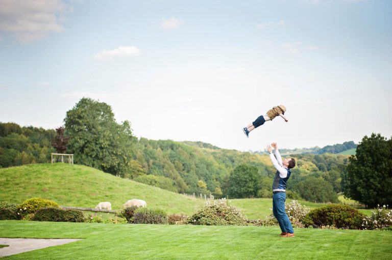 Natural, storytelling wedding photos at Kingscote Barn