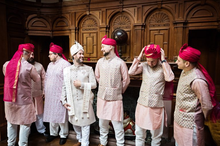 Hindu wedding at Manor By The Lake, photograph by Gloucestershire wedding photographer Blooming Photography
