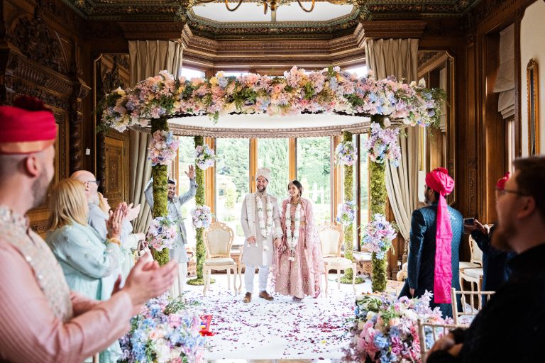 Indian wedding photographer at Manor by the Lake